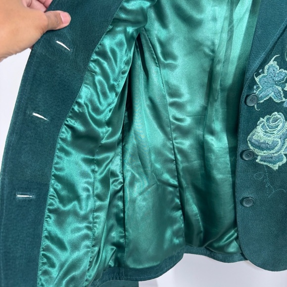 Le Chateau Y2K Green Suede Floral Embroidered Fully Lined Jacket Size XS - Picture 10 of 14